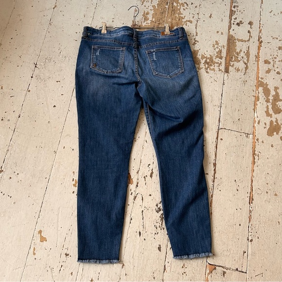 Kut from the Kloth Raw Hem Cropped Straight Leg Jeans - Picture 2 of 16